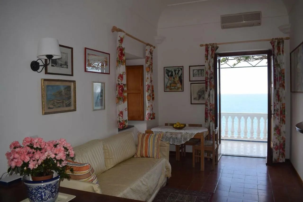 Casa Rossella Appartement Amalfi Italië